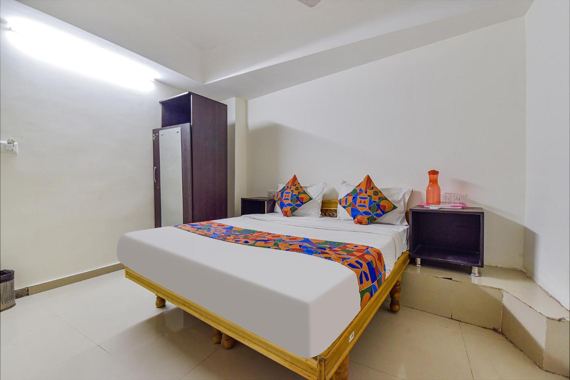 Hotel O Himalaya Inn 아흐메다바드 외부 사진
